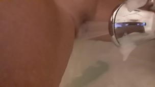 Pussy play with showerhead