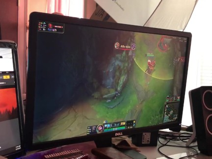 I play league but don’t trash talk, spreading good vibes instead