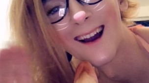 skinny pretty Sissy/trapSucking the fuck off 8"dildo