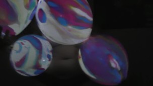 Glow In The Dark Balloon Play And Popping