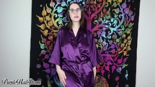 Body worship with oil (preview)