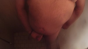 MASTURBANDOME EN LA DUCHA