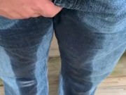Peeing Myself - Screenshot 14 of 16 - Male Omorashi
