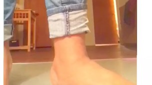 Big feet giantess crushing toy car -Barefoot