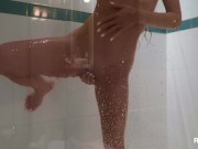 Girl With Nice Body Rubs Pussy In Shower 9/16
