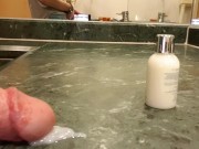 Hand free Pulsing Cum