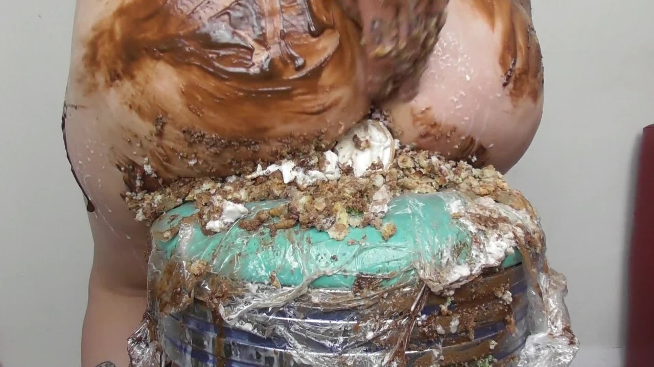 Huge Anal Cream Food - CRUSHING ICE CREAM CONES IN HEELS & BIG ASS CAKE SITTING - RedTube