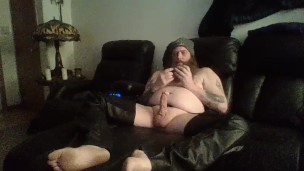 Bob jerking off and cumming in his chaps