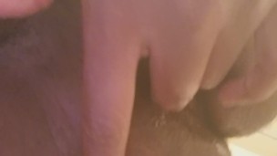 DL Dude Fingering Himself & Moaning