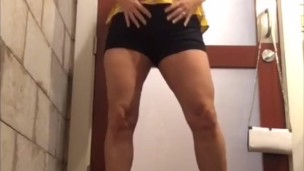 Swanky bar got me hot! Restroom release!!