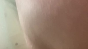 BBW FUCKS HERSELF IN THE ASS WITH 8 INCH DILDO UNTIL SHE CUMS