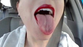 Mijo desesperado no berçário local