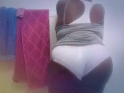 Ebony bbw shaking fat ass