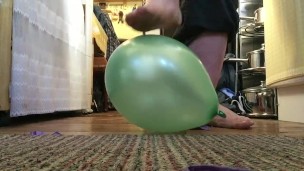 foot stuff clip