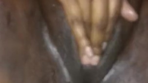 RUBBING MY PUSSY UNTIL I CUM