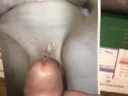 Jerking on pussy