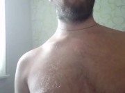 Прицепил прищепки на красивые соски