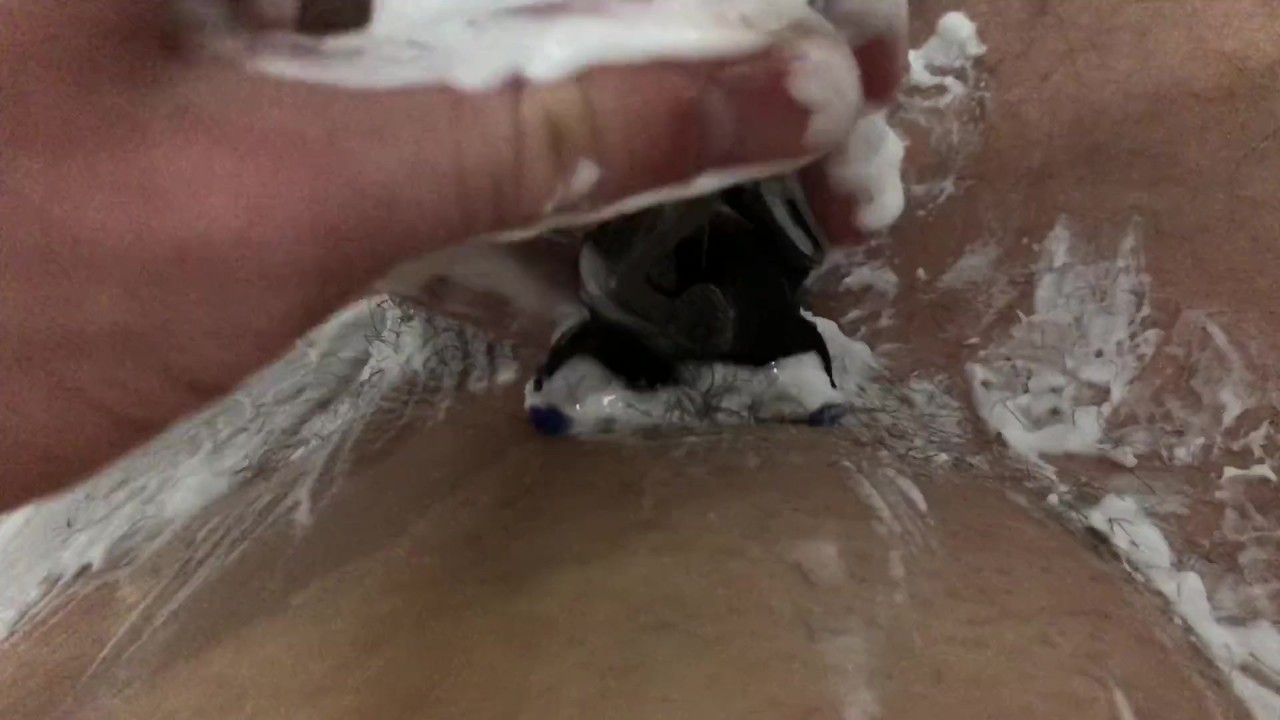 College Boy Try Shave his BIG DICK (23cm) the First Time / Totally Smooth / - Free Sex Video - RedTube