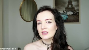 Faye Taylor dedo atrevido JOI