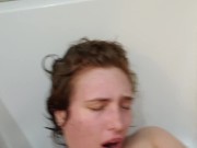 Using a showerhead to orgasm