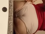 Titty play at work - Screenshot 12 of 16 - Bbw