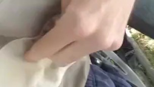 Jean-benjamin un jeune homme qui fait du sexe dans un lieu publique
