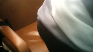 Jean-benjamin a des jolies fesses
