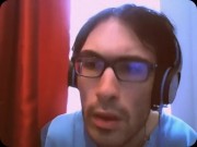 jean-Benjamin présente reportage sur des l'explication et un peu toute