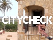 HITZEFREI Julia De Lucia dripping wet poolside fun