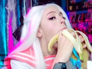 Schoolgirl learns to do Blowjob