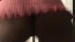 JuicyJay9- Pussy jumping in dress