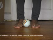 amaninheels | Giant Crossdresser | World at the Mercy of My Feet (Teaser)