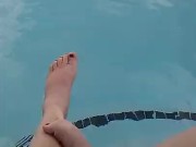 Kitty's splashes in pool - Screenshot 12 of 16 - Water