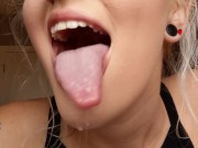 LONG TONGUE SPIT PORN 13/16