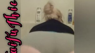 Pawg twerking in slow motion