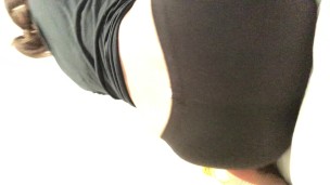 Madilaine Popping balloons with her big ass