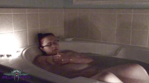 Bath Time with Amelia