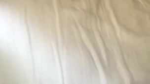 horny teen fucks her wet pussy til she cums