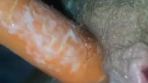 Natural BBW Pussy Carrot 