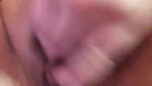 Making that Fat pussy Cum