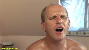 69 years mom fucked by hairdresser
