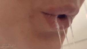 Spitting out a large amount of saliva after Teeth Whitening