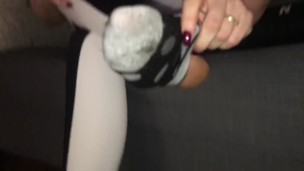 Sexy College Teen Takes Off Runners and Dirty Socks to Taste Her Feet!! HD!