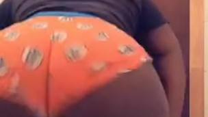 Ebony Twerkin