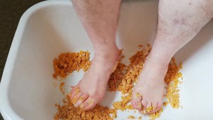 Fun with cornflakes and cream