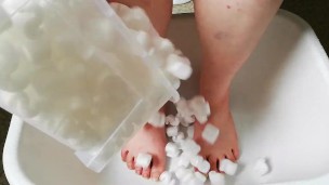 Fun with packing peanuts