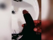JACKING A BIG DICK IN THE MIRROR, NUT ALL IN THE SINK