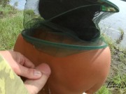 masturbate and cum on the back of a fisherwoman 14/16