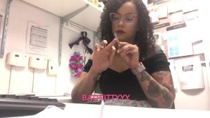  Ignores You to Do Nails