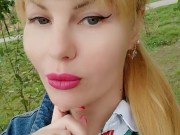 Risky tit flashes in a public park, a sweet voiced blondie 14/16